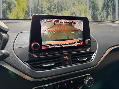 Used 2021 Nissan Altima 2.5 SV image 24