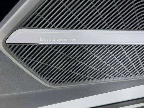 Used 2023 Audi Q5 2.0T Premium Plus w/ Premium Plus Package image 20