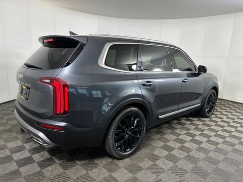 Used 2022 Kia Telluride SX w/ Towing Package image 3