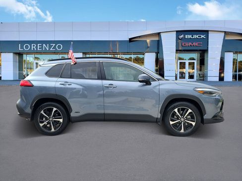 Used 2024 Toyota Corolla Cross AWD Hybrid image 4