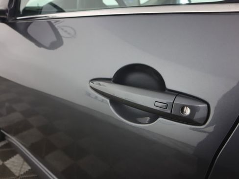 Used 2024 Nissan Sentra SR w/ SR Premium Package FWD image 23