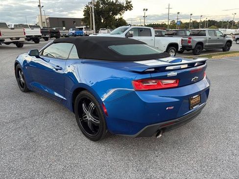 Used 2017 Chevrolet Camaro LT image 5