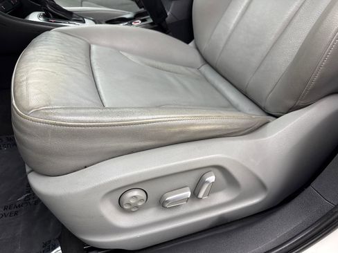 Used 2017 Audi Q3 2.0T Premium FWD image 34