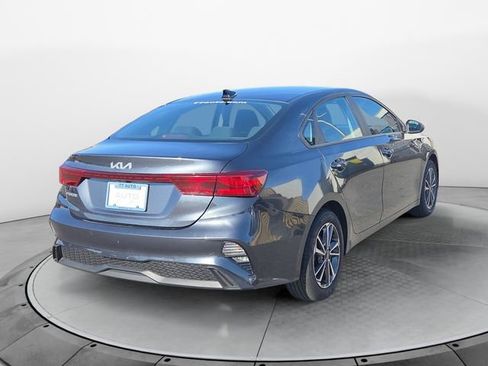 Used 2023 Kia Forte LXS image 5