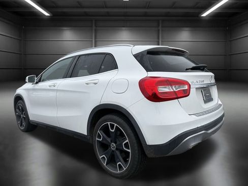 Used 2020 Mercedes-Benz GLA 250 4MATIC image 9