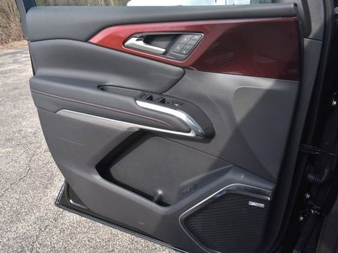 New 2026 Chevrolet Traverse RS w/ LPO, Floor Liner Package image 42