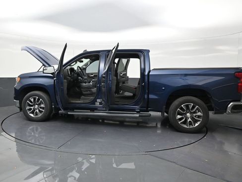 Used 2023 Chevrolet Silverado 1500 LT RWD image 30