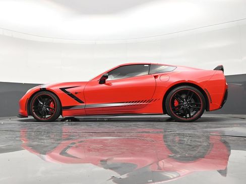 Used 2015 Chevrolet Corvette Stingray Coupe w/ 2LT Preferred Equipment Group RWD image 21