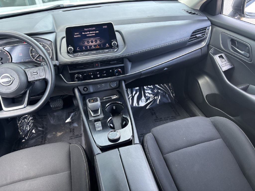 Used 2024 Nissan Rogue S AWD/4WD image 21