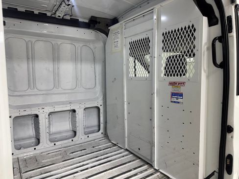 Used 2020 Ford Transit 250 Medium Roof RWD image 30