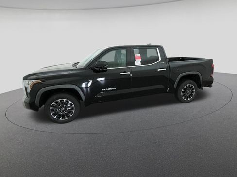 New 2026 Toyota Tundra Limited image 2