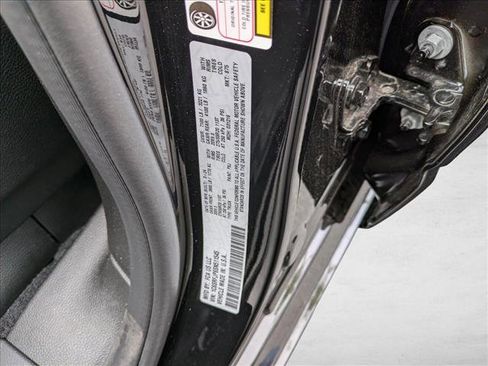 New 2025 RAM 1500 Laramie image 18