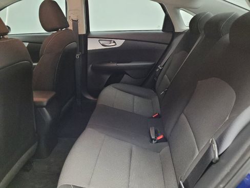 Used 2023 Kia Forte LXS image 18