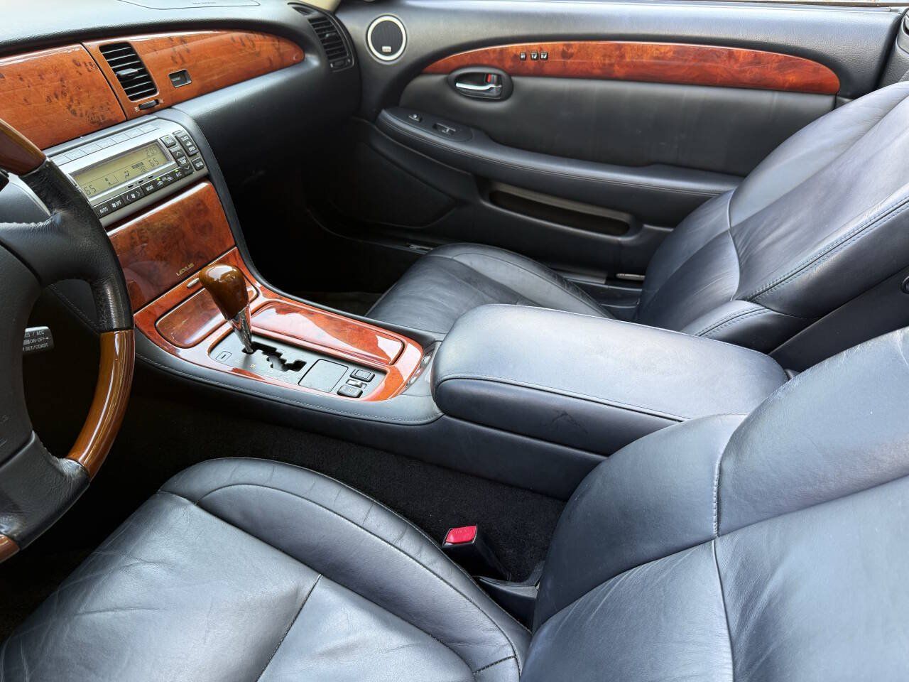 Used 2004 Lexus SC 430 Convertible RWD image 27