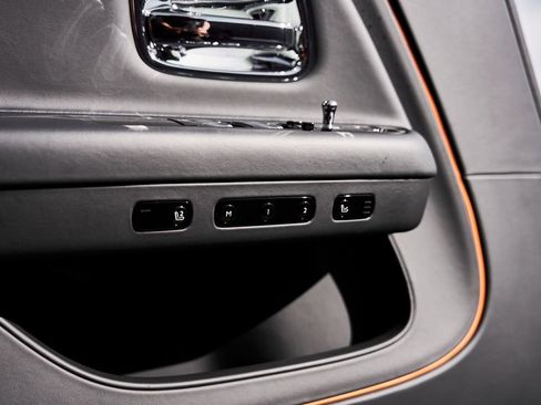 Used 2025 Rolls-Royce Spectre w/ Spectre Launch Package AWD/4WD image 32