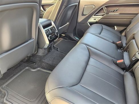 New 2026 Land Rover Range Rover Long Wheelbase SE image 20