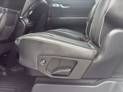 Used 2023 Hyundai Palisade Limited FWD image 27