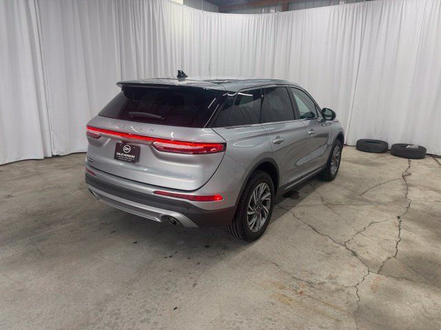 Used 2024 Lincoln Corsair AWD w/ Equipment Group 101A image 11