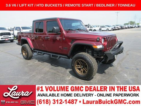 Used 2021 Jeep Gladiator Sport AWD/4WD image 1