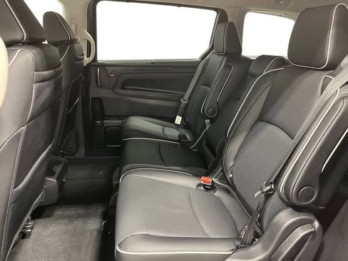 New 2026 Honda Odyssey Elite image 23