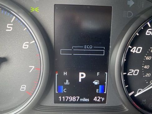 Used 2020 Mitsubishi Outlander SEL image 7