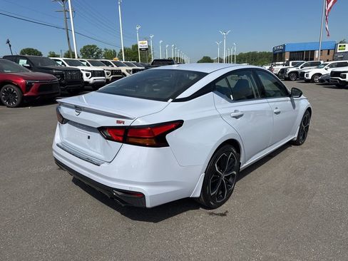 Used 2023 Nissan Altima 2.5 SR image 5