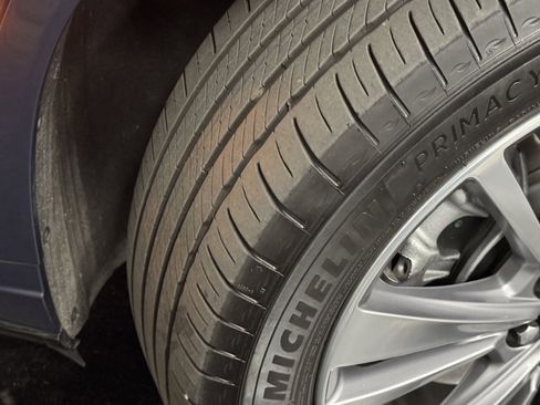 Used 2025 Cadillac XT6 Premium Luxury image 20