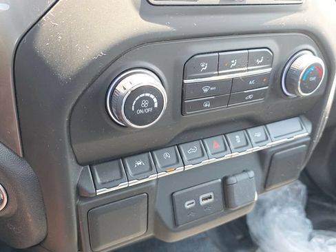 Used 2025 Chevrolet Silverado 1500 W/T RWD image 18