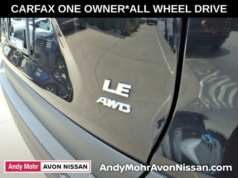 Used 2024 Toyota RAV4 LE AWD/4WD image 10