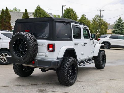 Used 2023 Jeep Wrangler Unlimited Sahara w/ Cold Weather Group AWD/4WD image 3