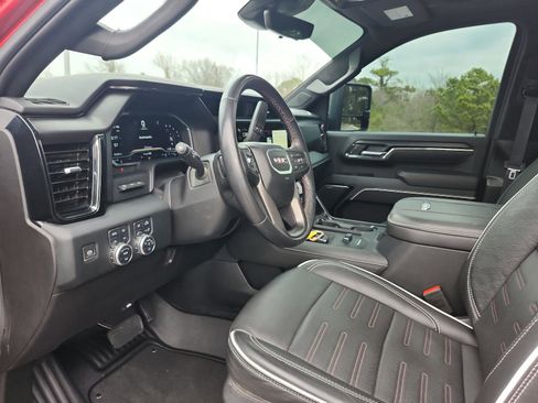 Certified 2024 GMC Sierra 2500 AT4X image 17