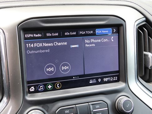 Used 2021 Chevrolet Silverado 1500 LT AWD/4WD image 25