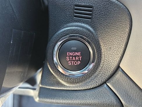 Certified 2025 Subaru Outback Premium image 30