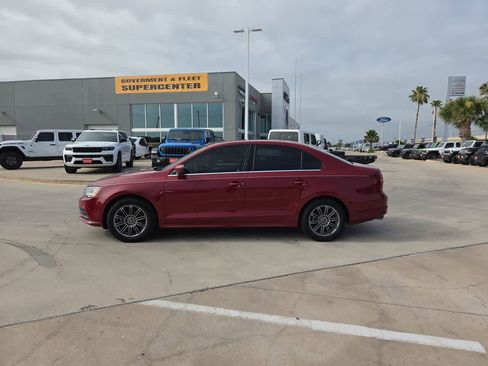 Used 2017 Volkswagen Jetta S FWD image 3