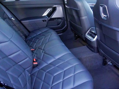 Certified 2023 BMW 760i xDrive w/ Executive Package image 35