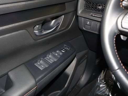 Used 2025 Honda CR-V Sport image 33
