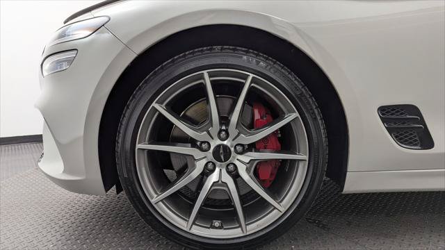 Used 2025 Genesis G70 2.5T RWD image 30