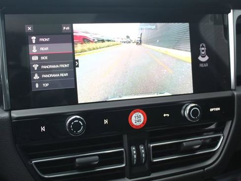 New 2026 Porsche Macan image 20