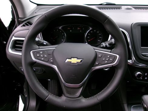 Used 2023 Chevrolet Equinox LT image 6