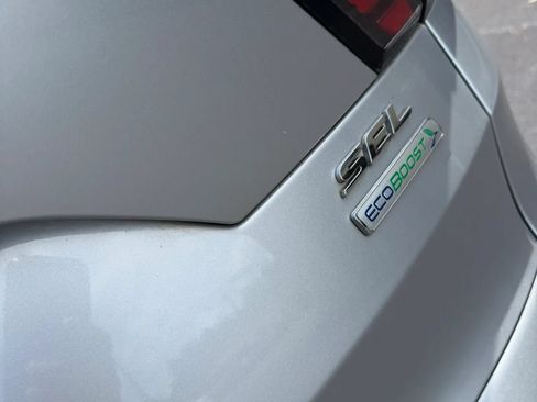 Used 2018 Ford Escape SEL FWD image 12