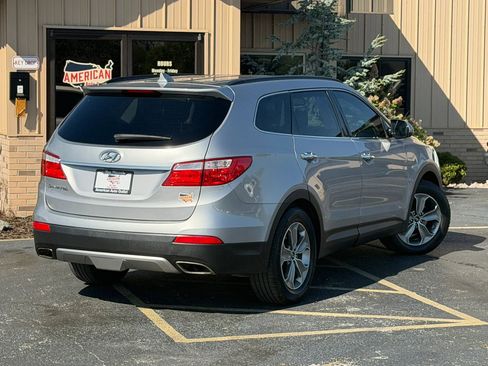 Used 2016 Hyundai Santa Fe SE FWD image 5