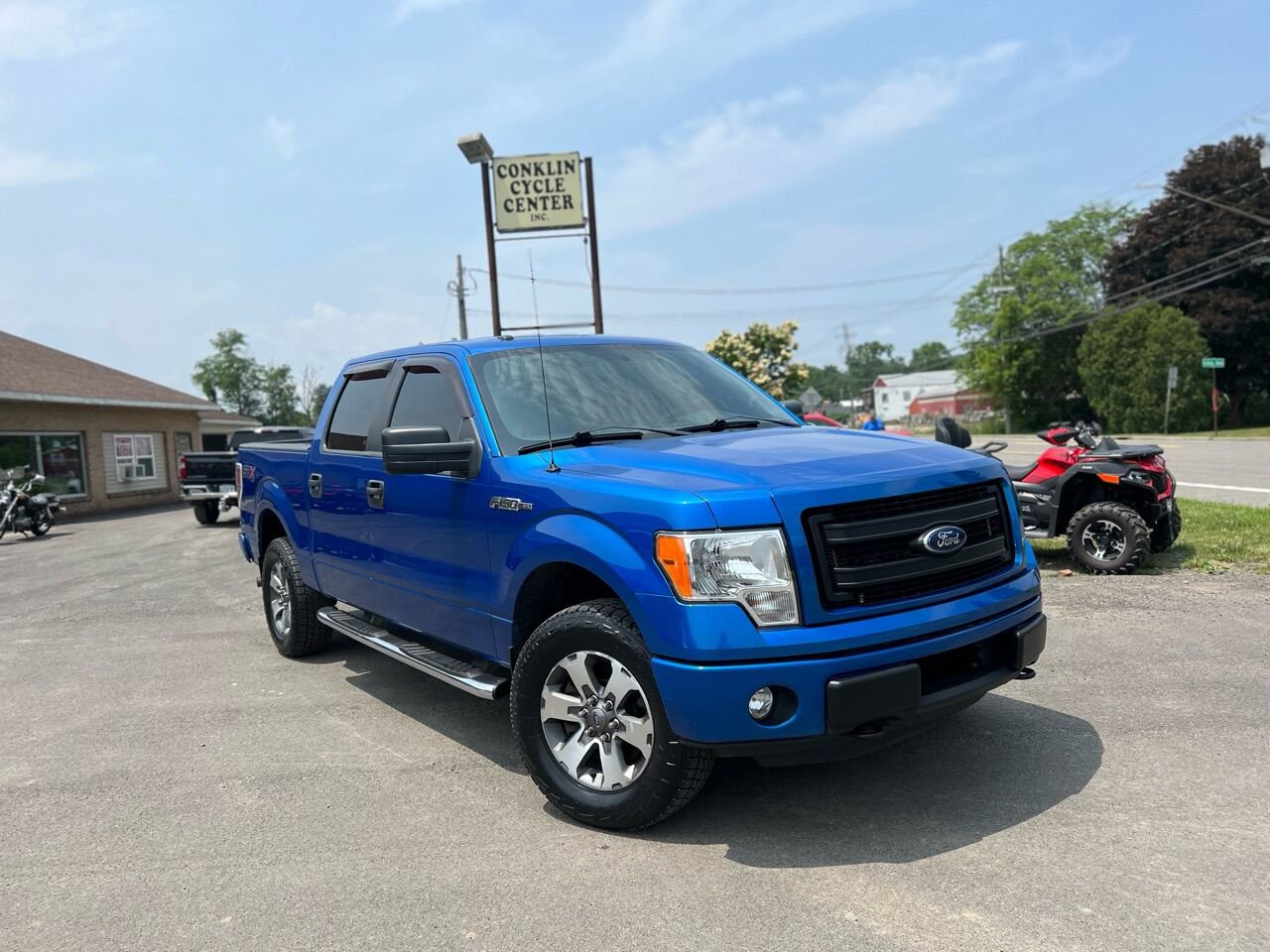 Used 2014 Ford F150 STX w/ Equipment Group 201A Mid AWD/4WD image 1