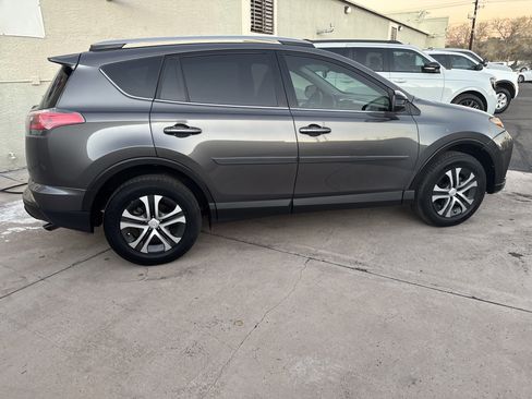 Used 2017 Toyota RAV4 LE image 13
