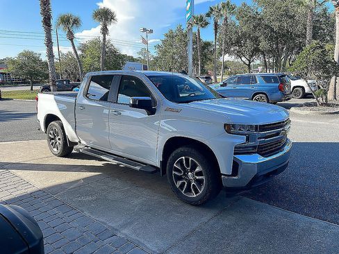 Used 2022 Chevrolet Silverado 1500 LT w/ All Star Edition Plus AWD/4WD image 2