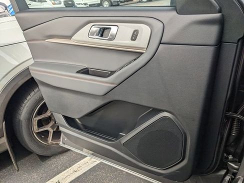New 2026 Ford Explorer Active w/ Active Comfort Package image 22
