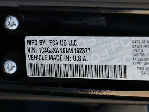 Used 2022 Jeep Wrangler Sport image 30