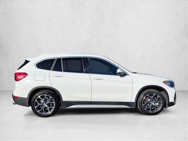 Used 2022 BMW X1 xDrive28i w/ Convenience Package AWD/4WD image 4