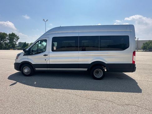 Used 2023 Ford Transit 350 XL AWD/4WD image 4