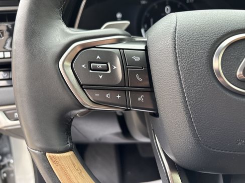 Certified 2025 Lexus RX 350 Premium w/ Accessory Package image 19