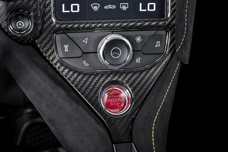 Used 2022 McLaren 765LT RWD image 45